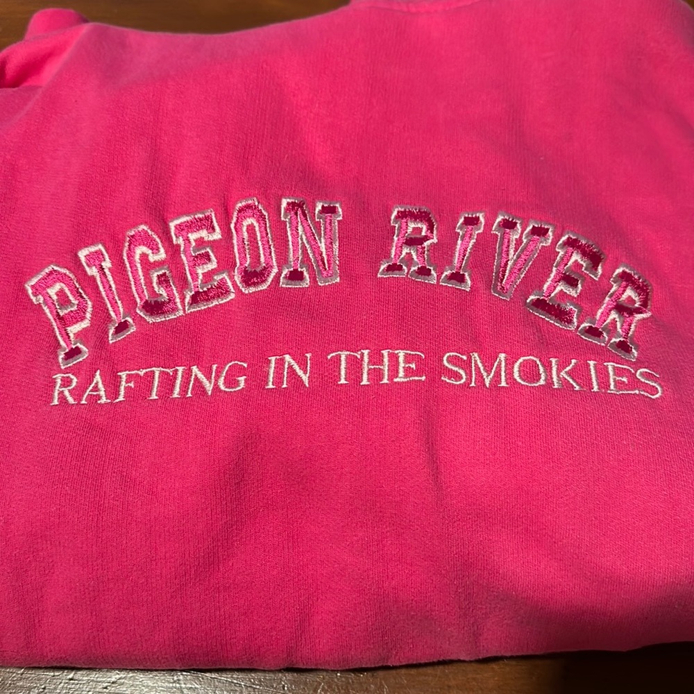 Pink pigeon river rafting in the smokies Pullover Hoodie XL